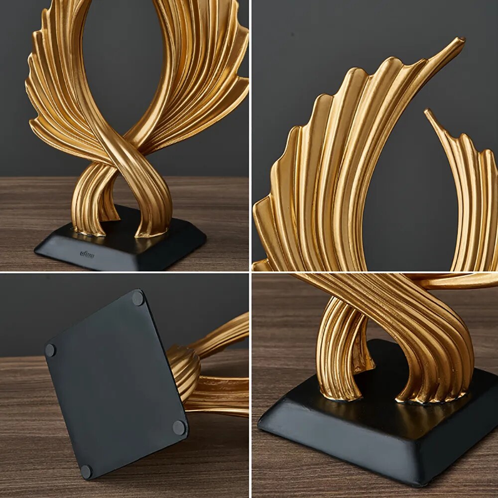 Luxury Aesthetic Art Statue Resin Modern Living Room Ornaments Golden Sculptures & Figurines Crafts Home Decor Office Decor Gift
