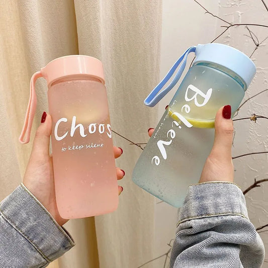 Plastic Matte Water Cup Outdoor Sports Cold Juice Water Cup Creative Frosted Water Bottle Kitchen Drinkware Couple Mug 600ML