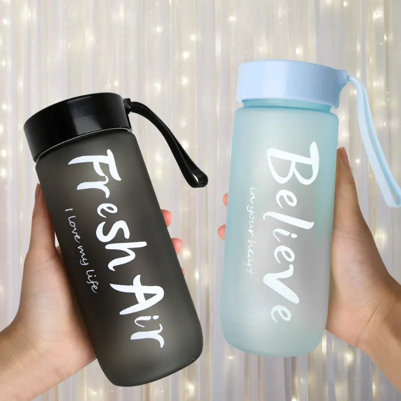 Plastic Matte Water Cup Outdoor Sports Cold Juice Water Cup Creative Frosted Water Bottle Kitchen Drinkware Couple Mug 600ML